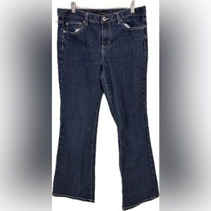 EUC Calvin Klein womens Flare blue jeans, 69% cotton/30% polyester, 1% Elastene